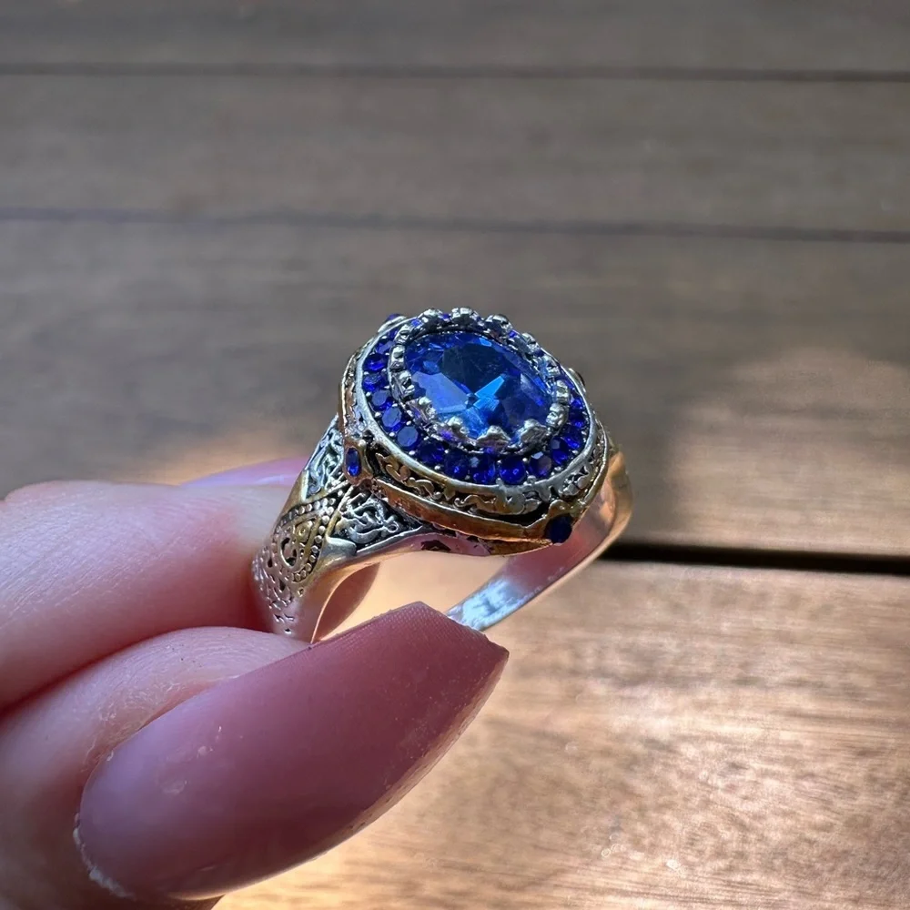 Unisex Silver Plated Blue Topaz Simulation Ring Size 11